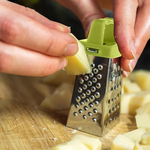 Miniatura 6 de Ciieeo 15 piezas de mini rallador de queso, cortador de verduras de mano de acero inoxidable, rallador de caja para cocina, queso, ajo, jengibre