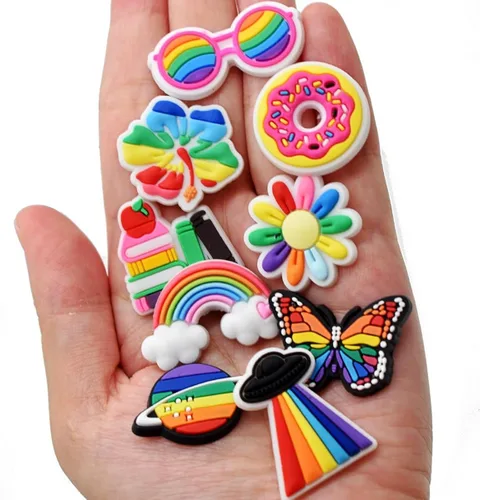 Miniatura 2 de Papacharms Lote de dijes para zapatos al azar diferentes 305070100150200 piezas de PVC mezclados vibrantes y lindas formas para decoración
