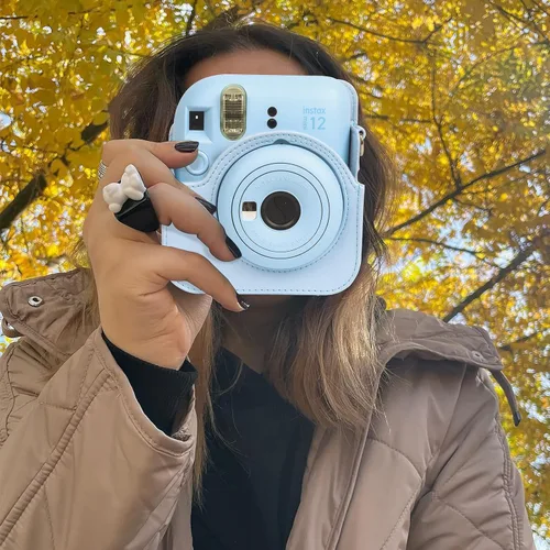 Miniatura 8 de CAIYOULE Funda para cámara para Fujifilm Instax Mini 12 cámara de película instantánea, bolsa cruzada protectora de cuero para cámara Fuji Mini 12