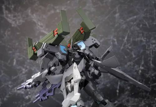 Miniatura 4 de Kotobukiya Shiranui Imperial Japanese Army Muv-Luv Total Eclipse Kit de modelo de plástico