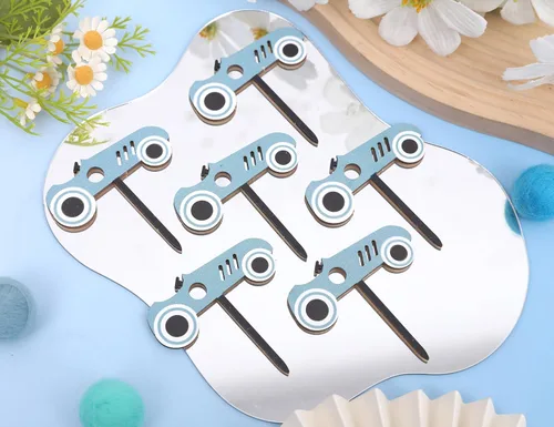 Miniatura 5 de Decoración de madera para cupcakes de coche de carreras, decoración de cumpleaños rápida de una magdalena Decoración temática de cumpleaños Fast