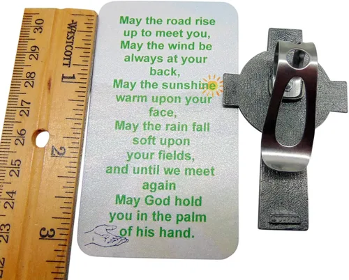 Miniatura 3 de Westmon Works Clip para visera irlandesa, cruz celta de Irlanda, decoración de automóvil de peltre con tarjeta de oración de bendición