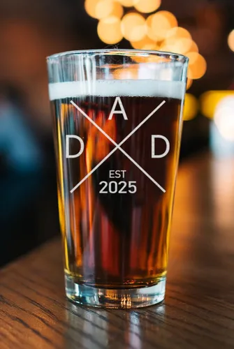 Miniatura 2 de Vaso de cerveza Dad Est 2025 – Anuncios de embarazo para la familia – Pinta de cerveza de 16 onzas para futuro padre – Regalos para papá – Divertido