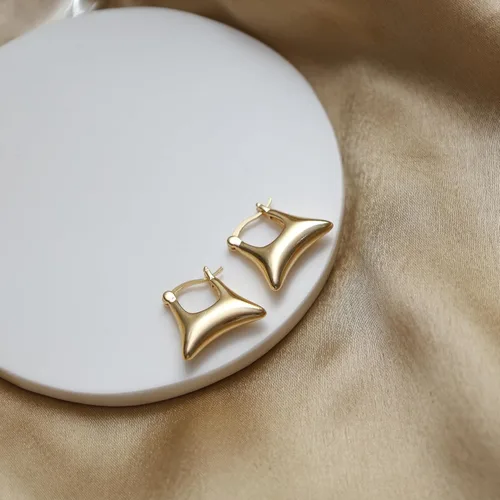 Miniatura 41 de Gempires - Aretes ligeros y gruesos, delicados y minimalistas, hipoalergénicos, chapados en oro, sin deslustre, diseño clásico, para uso diario