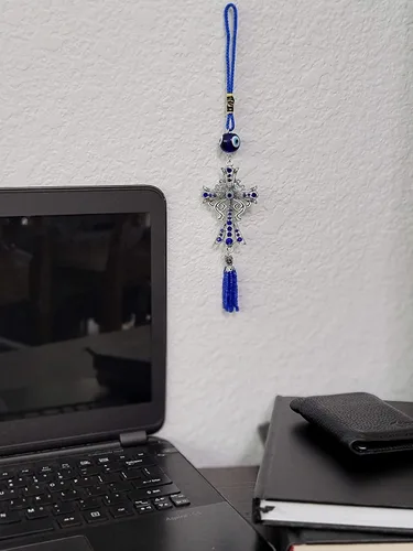 Miniatura 6 de LUCKBOOSTIUM Adorno colgante con dije de cruz con centro de mal de ojo y cristal azul y borlas, letrero para buena suerte, salud y protección