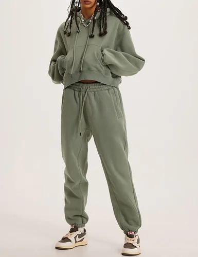 Miniatura 3 de Kissonic Conjunto deportivo de forro polar para mujer, 2 piezas, sudadera con capucha y pantalones deportivos