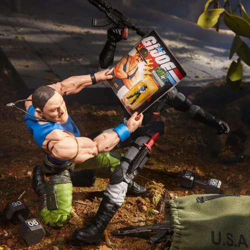 Miniatura 6 de G.I. Joe Serie clasificada #129, Mad Marauders SGT Slaughter, figura de acción coleccionable de 6 pulgadas con 18 accesorios