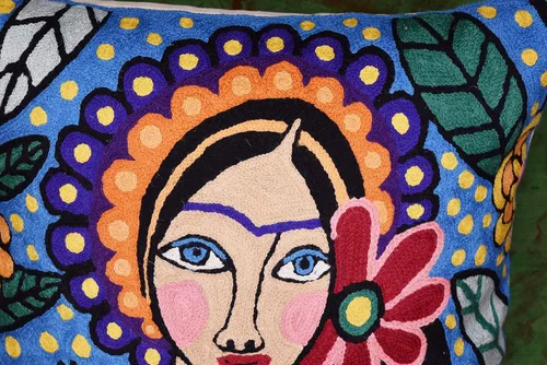 Miniatura 3 de Frida - Funda de almohada inspirada en el collar de arte mexicano, funda de almohada floral bordada a mano con arte hispano, cojín para silla, cojín