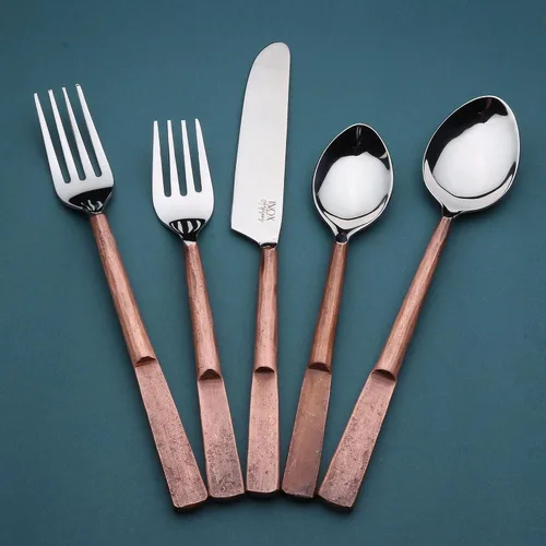 Miniatura 3 de INOX Artisans Celia Copper Antique - Juego de cubiertos (20 piezas)