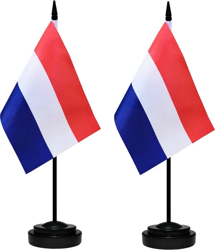 Miniatura 14 de Juego de banderas de escritorio de Cuba, paquete de 2 banderas cubanas de mesa para oficina, mini bandera de escritorio pequeña con poste negro