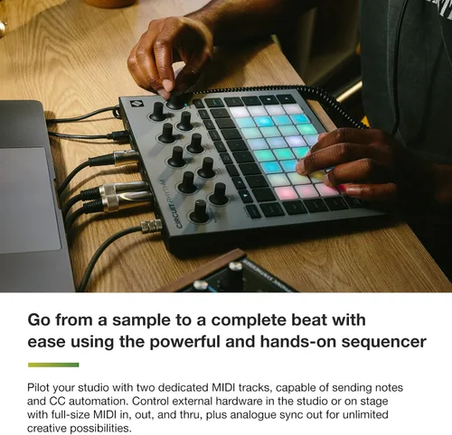 Miniatura 8 de Novation Circuit Rhythm: Sampler y groovebox con ocho pistas de muestras para crear y realizar beats