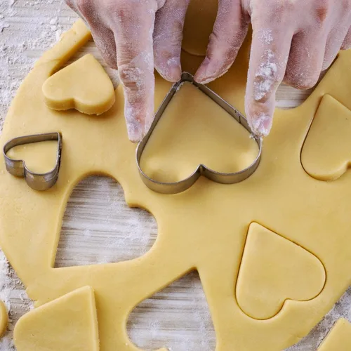 Miniatura 3 de Juego de 5 cortadores de galletas pequeños de acero inoxidable en forma de corazón para niños, fiesta de cumpleaños