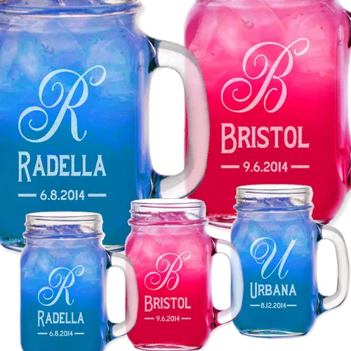 Monograma personalizado Mason Jar Dama de honor padrinos de boda Tazas de masón con asa grabada para boda, aniversario de compromiso, fiesta nupcial