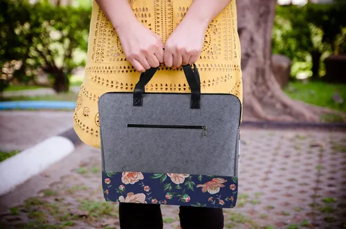 Miniatura 4 de Alfombrilla de presión 100% de lana de Nueva Zelanda para acolchar – La mejor alfombrilla de planchar de lana portátil para colchas – Incluye bolsa