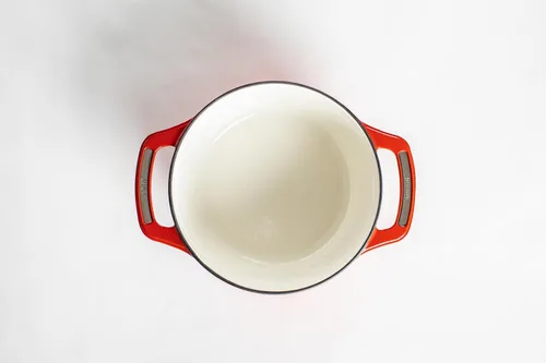 Miniatura 2 de Lodge USA Enamel - Horno Holandés de Hierro Fundido Esmaltado de 4.5 Qt - Utensilios de Cocina de Hierro Fundido - Olla Holandesa con Tapa