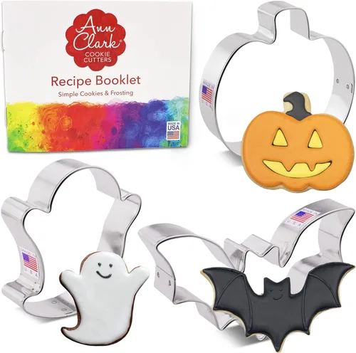 Miniatura 2 de Ann Clark - Juego de moldes para galletas de Halloween (3 piezas, con folleto de recetas, murciélago, calabaza y fantasma)