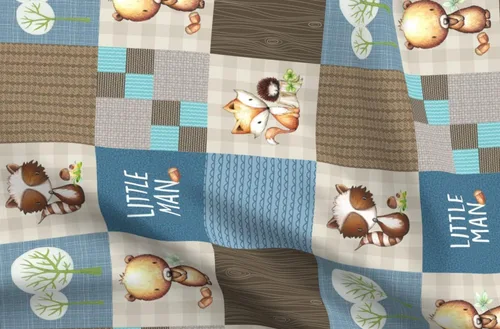 Spoonflower Tela - Edredón de retazos de hombre pequeño del bosque con diseño de oso mapache y zorro crema azul y marrón impreso en tela de gasa con