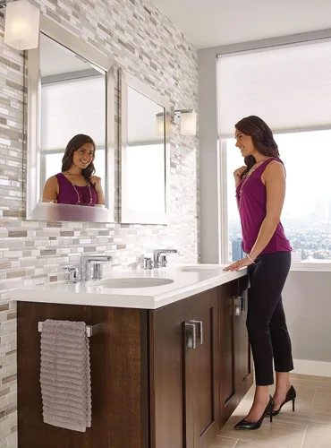 Miniatura 3 de Moen YB8886CH Barra de toalla de mano de baño de 90 grados, cromo
