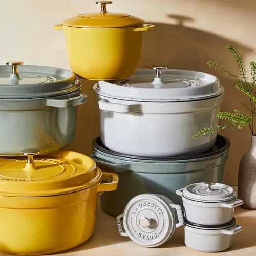 Miniatura 8 de Staub - Olla redonda de hierro fundido de 4 cuartos, color trufa blanca, fabricada en Francia blanco (White Truffle)