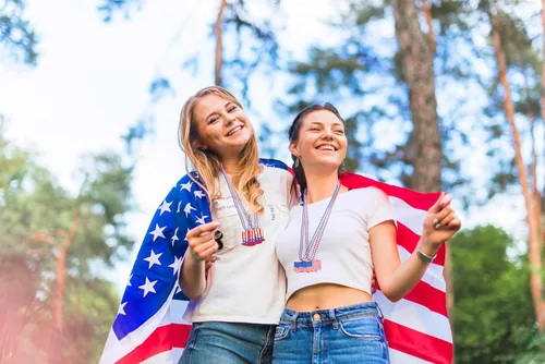 Miniatura 3 de 36 collares del 4/4 de julio: accesorios patrióticos a granel para fiestas del Día de los Caídos, decoraciones de decoración, sombreros de estrella