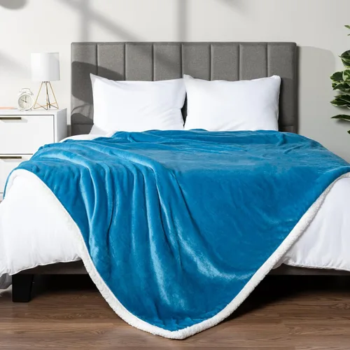 Miniatura 2 de PAVILIA Manta de Vellón Sherpa para Sofá, Tamaño Twin, Azul Verdoso, Manta de Sofá Suave, Mullida y Afelpada, Manta de Invierno Reversible