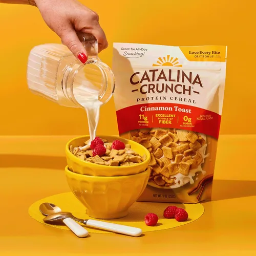 Miniatura 6 de Catalina Crunch Cinnamon Toast - Cereal apto para dietas cetogénicas, bajo en carbohidratos, sin azúcar, gluten ni granos, snacks veganos
