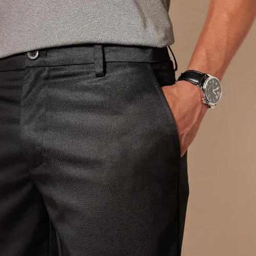 Miniatura 3 de Tienda Essentials Pantalón corto de golf elástico ajustado para hombre