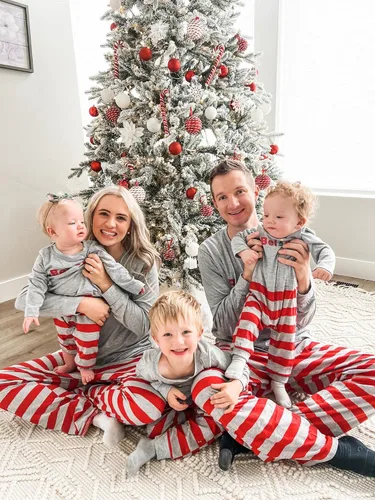 Miniatura 2 de IFFEI - Conjunto de pijamas familiares de Navidad con estampado de letras ropa de dormir a cuadros