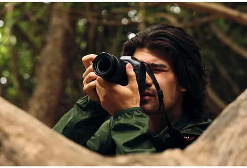 Miniatura 3 de Canon EOS R7 RF-S18-150mm F3.5-6.3 IS STM Kit de lentes, cámara vlogging sin espejo, calidad de imagen de 32.5 MP, video 4K 60p, procesador