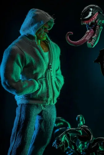 Miniatura 2 de Camiseta sin mangas con capucha en miniatura a escala 1/12 y jeans para Marvel Legends Muscular o cuerpo de la WWE de 7 pulgadas (figura no incluida)