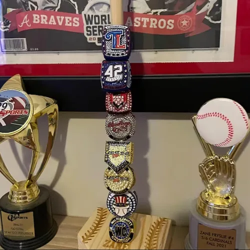 Miniatura 3 de Soporte de exhibición de anillo apilado personalizado de béisbol y sóftbol, estuche de exhibición de anillo de campeonato con nombre personalizado
