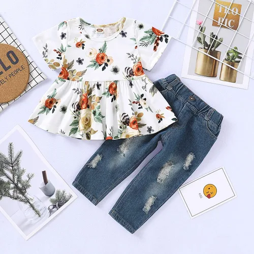 Miniatura 5 de SANMIO Conjunto de ropa para niña, lindo conjunto de camiseta floral con mangas con volantes y pantalones de mezclilla rasgados