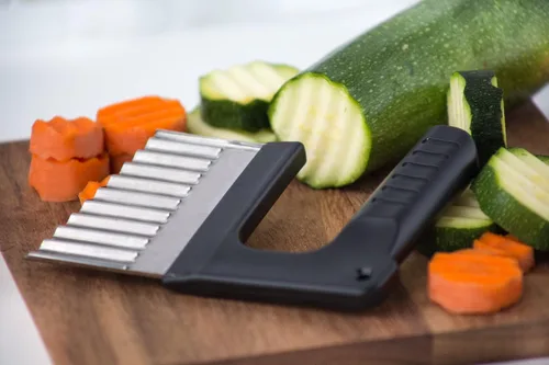 Miniatura 4 de Fox Run Cortador ondulado de verduras/queso, acero inoxidable, 1 x 4 x 5.25 pulgadas