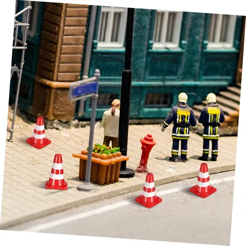 Miniatura 5 de balacoo 50 mini conos de tráfico, pequeña simulación roja de seguridad para tartas, decoración de tartas, jardín de infantes, señales de tráfico