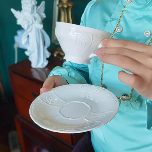 Miniatura 4 de Juego de taza de té y platillo de porcelana fina, superficie de escultura, taza ligera de 7 onzas, juego de cuatro
