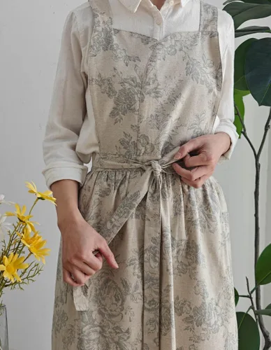 Miniatura 6 de Delantal de cocina floral de algodón impermeable para mujer, delantal ajustable con bolsillos, estilo vintage para cocinar y hornear
