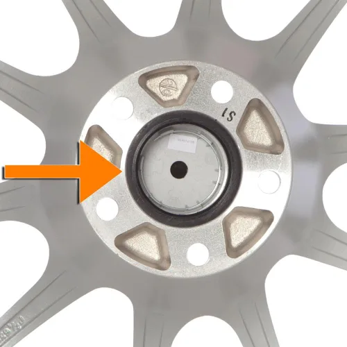 Miniatura 3 de Circuit Performance 2.878 in OD a 2.524 in ID Negro Plástico Policarbonato Hub Centric Anillos