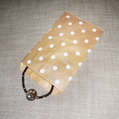 Miniatura 3 de CuteBox Bolsas de regalo de papel plano blanco con lunares (4 x 6 pulgadas) para mercancía, manualidades, recuerdos de fiesta, venta al por menor