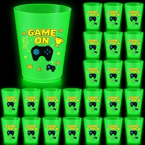 Miniatura 16 de 24 vasos de béisbol que brillan en la oscuridad, vasos de plástico esmerilados de 16 onzas, vaso verde reutilizable con patrones de estrellas