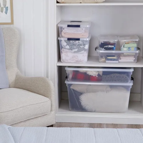Miniatura 7 de Rubbermaid Cleverstore Clear Dorm Variety 16-Pack, Hecho en EE. UU., Contenedores de almacenamiento grandes transparentes apilables con tapas