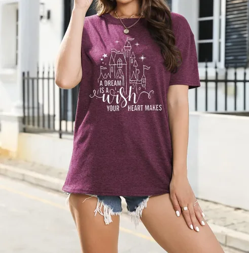 Miniatura 4 de Camiseta mágica para mujer, camiseta de reino mágico con estampado de castillo, camiseta familiar de manga corta, tops casuales de verano