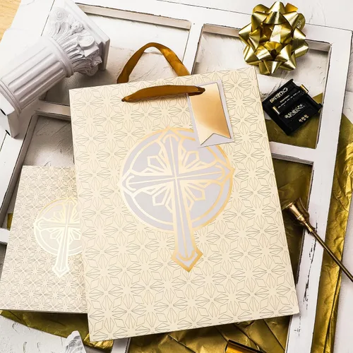 Miniatura 6 de LeZakaa Bolsa de regalo de cruz de 13 pulgadas, bolsa de regalo cristiana dorada con papel de seda, etiqueta de regalo y tarjeta para bautizos