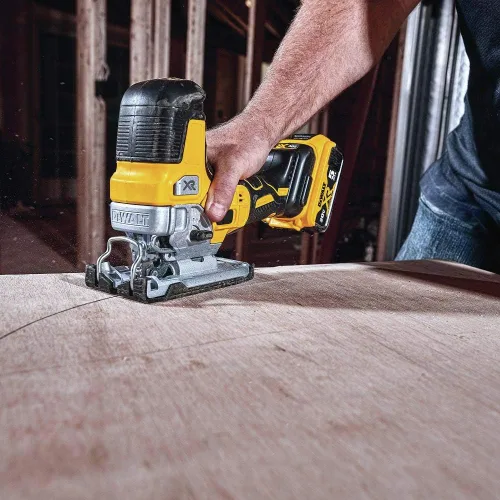 Miniatura 3 de DEWALT Sierra de calar de 20 V máximo, inalámbrica, agarre de barril, velocidad de hoja de 3,200, solo herramienta (DCS335B)