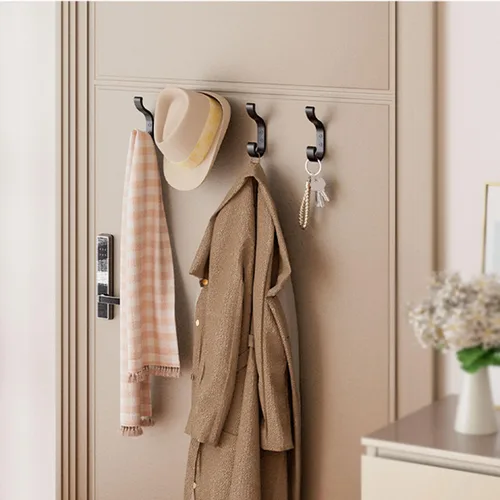 Miniatura 2 de bussdis Ganchos de pared para colgar abrigos, ganchos de mochila resistentes para pared, soporta hasta 30 libras, ganchos grandes para toallas, Negro
