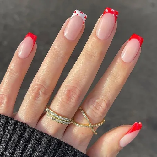 Miniatura 21 de Uñas postizas a presión para San Valentín, uñas postizas cortas cuadradas MABKJLF nude con diseños de labios, cobertura completa, pegamento