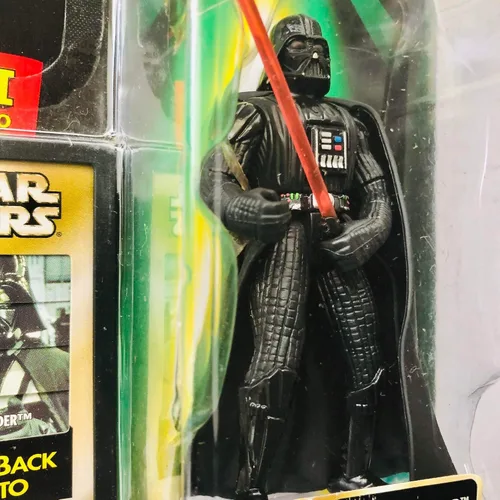Miniatura 3 de Hasbro Star Wars Power of the Force POTF2 Flashback Figura de acción de Darth Vader