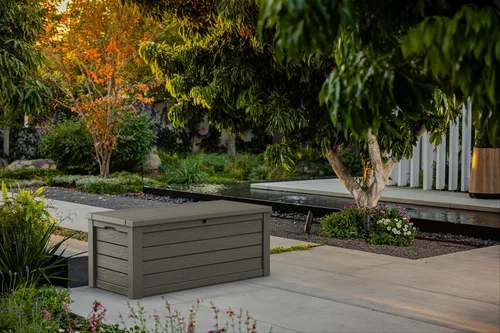 Miniatura 2 de Keter Westwood - Caja de almacenamiento grande de resina de 150 galones para muebles de patio, cojines de exterior, herramientas de jardín y Marrón