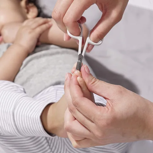 Miniatura 5 de Tweezerman Tijeras de uñas para bebé con lima de oso (surtido)
