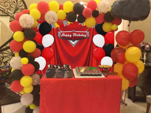 Miniatura 3 de Telón de fondo de cumpleaños de 7 x 5 pies, bandera de carreras, fondo rojo para fotografía, temática de carreras, decoración de fiesta