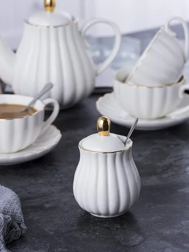Miniatura 16 de Jusalpha Fine China Juego de Taza de Café/Taza de Té Morada de 8 OZ, Platillo, Cucharas, Tetera y Cremera, 17 Piezas (Juego FD-TW17PC, Morado)